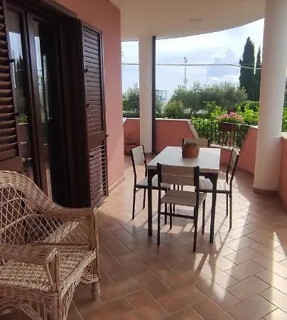 La Casa Del Sole Lägenhet *